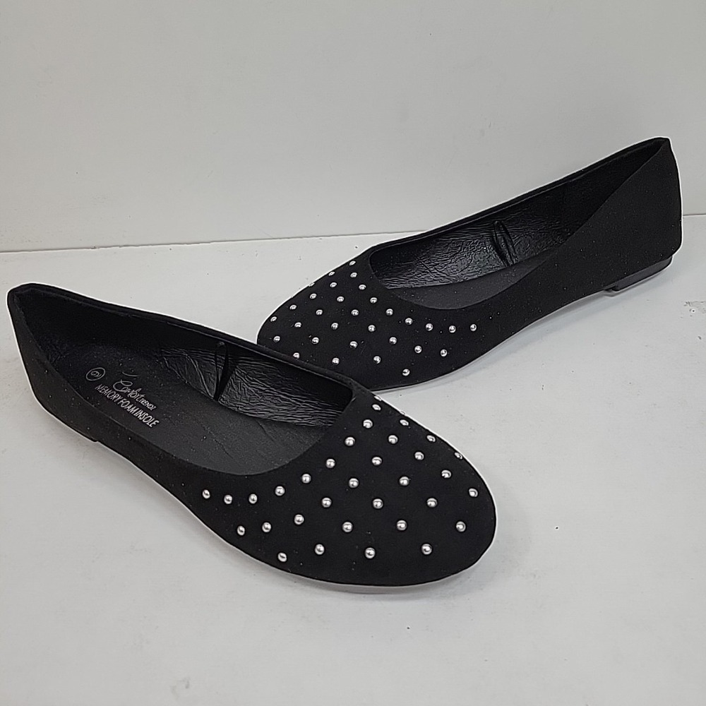 NWOB‎ Comfort Trendz Women's Size 9 Flats Black Studded Memory Foam Non Slip